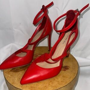 Gianni Bini Red Leather Heels